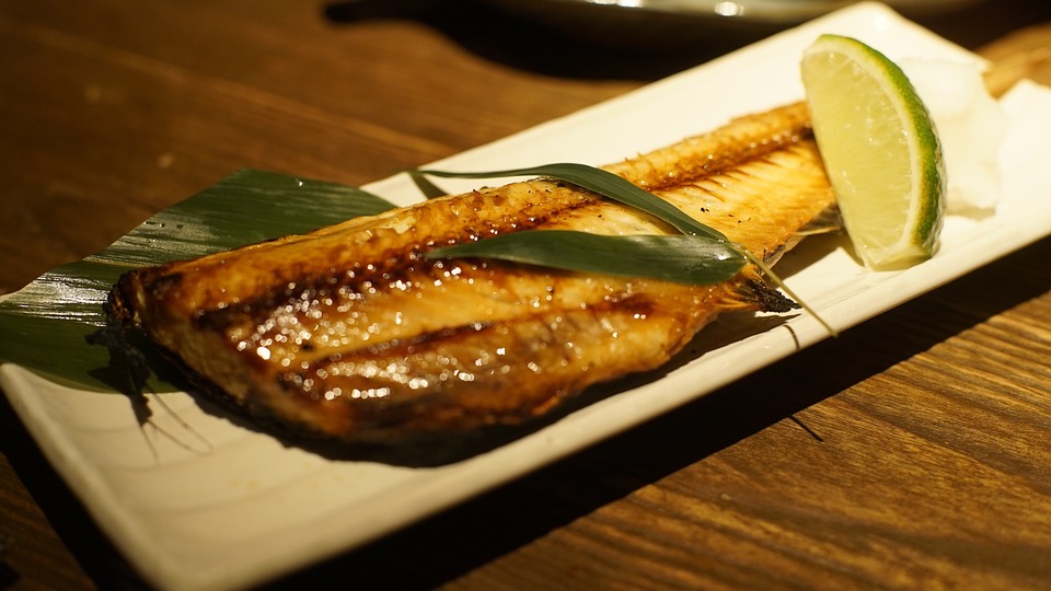 Grilled Mackerel with Lemon